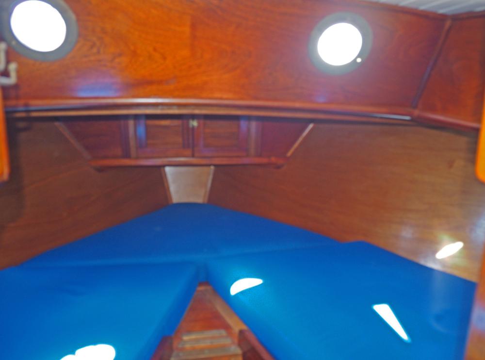Cabin en avant, H&eacute;bergements